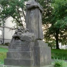  Pomník Jana Amose Komenského v Nové Pace